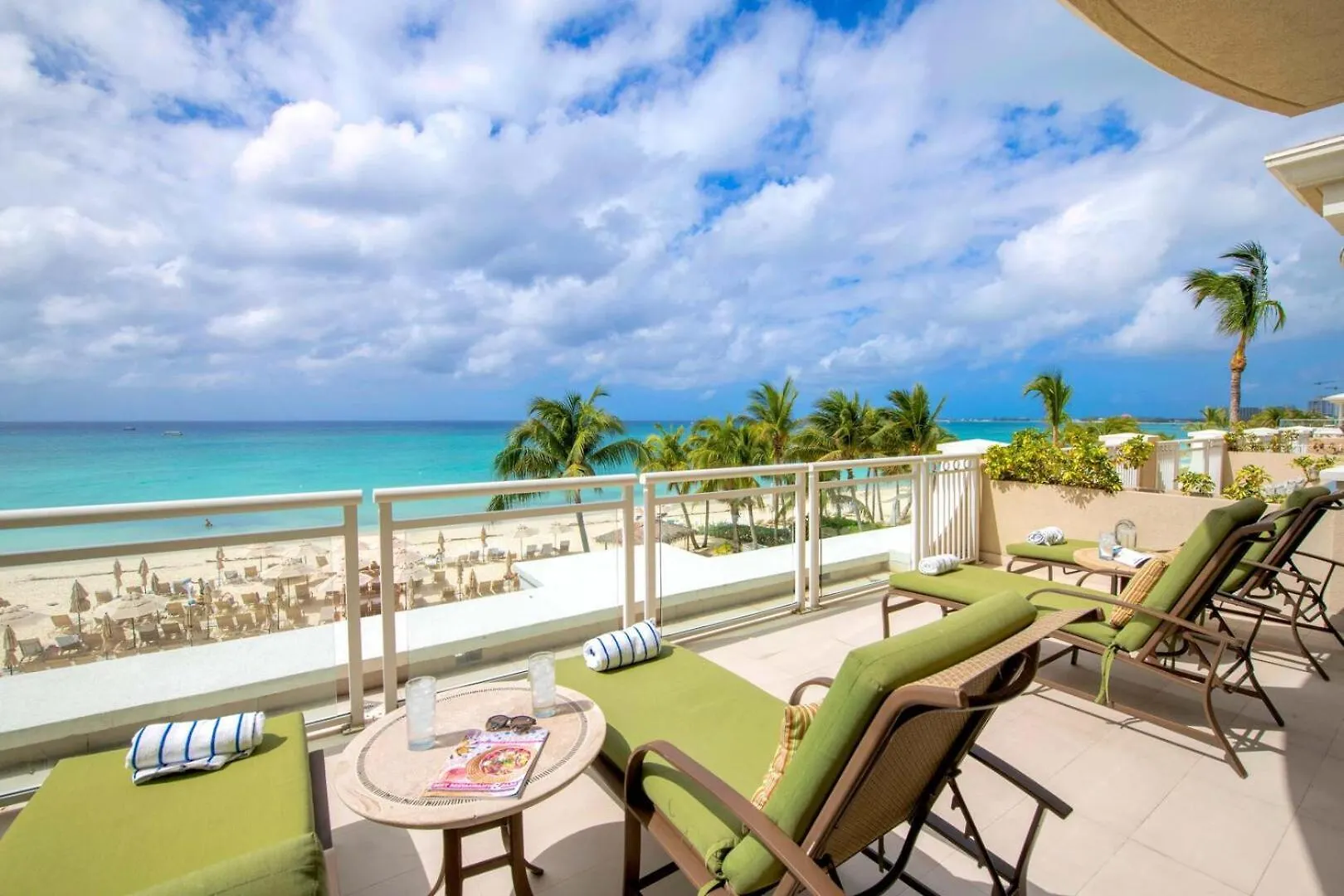 Appartement Beachcomber 15 George Town
